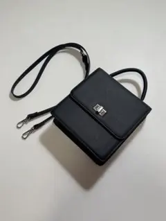 loose／ルース 2way スクエアショルダーミニバッグ