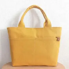 ポケットいっぱい帆布トートバッグ　B5サイズ　マスタード
