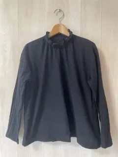ユニクロ　ハイネックブラウス