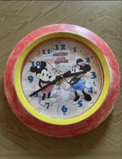 【Disney】掛け時計（塗装・セロテープ加工・経年劣化等有り／中古）のサムネイル