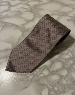 GUCCI グッチ ネクタイ ピンク Gロゴ調チェーン模様 シルク100%のサムネイル