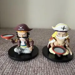 ワンピース 盃を交わす白髭とロジャーのサムネイル