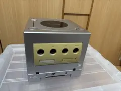 ゲームキューブ 本体　ゲームボーイプレイヤー　シルバー　ジャンク