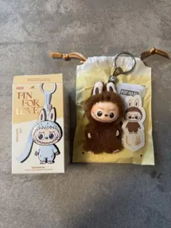 ラブブ PIN FOR LOVE アルファベット イニシャル　L