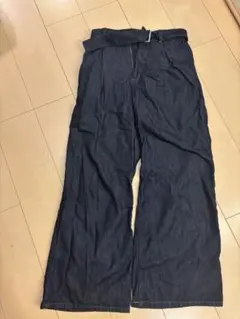 Item thumbnail for item 5800b3e4-4de9-4099-89b7-2222ed61bcf4