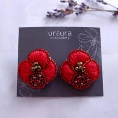 【ピアスorイヤリング】ブロンズとレッドのお花ビーズ刺繍