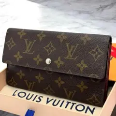 【美品】ルイヴィトン　モノグラム　インターナショナル　長財布　折り財布　財布