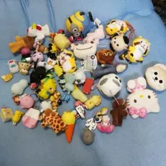 キャラクターぬいぐるみセット 約50個のサムネイル