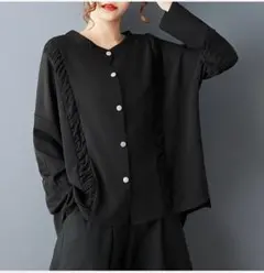 美品23区パウダリージョーゼット パールボタン Vブラウス34 - メルカリ