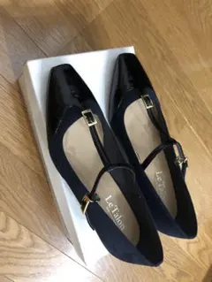 Le Talon Tストラップ パンプス ネイビーのサムネイル