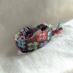 ハンドメイドミサンガ／花・レトロカラー