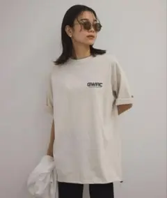 2026年最新】SALON adam et rope Americana別注 ロゴプリントTシャツの 