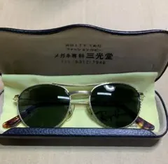 Ray-Ban