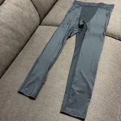 ダークグレー フィットレギンス