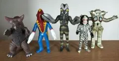 絶版　ウルトラマン怪獣ソフビ９体セット