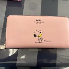 COACH x PEANUTS スヌーピージッピーウォレット　レディースのサムネイル