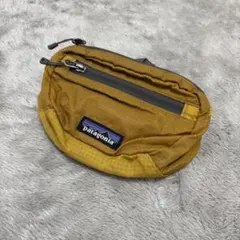 サコッシュ ボディバッグ