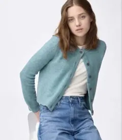 GU パフニットクルーネックカーディガン