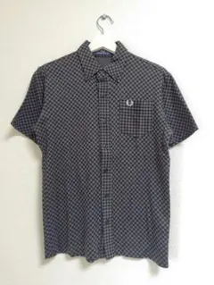 FRED PERRY チェック柄　メンズ 半袖シャツのサムネイル