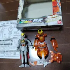 仮面ライダー 鎧武　極アームズ　可動フィギュア バンダイ