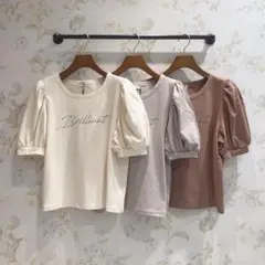 AnMILLE　パフスリーブロゴTシャツ　アイボリーのサムネイル