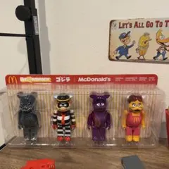 【未開封】BE@RBRICK マクドナルド ゴジラ 4体セットのサムネイル