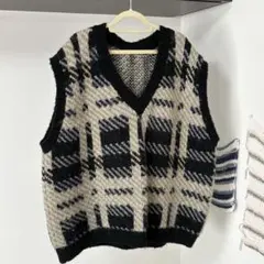 チェック柄ニットベスト Vネック ノースリーブ