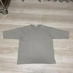アデイインザライフの五分丈のTシャツのサムネイル