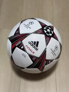 アディダス フィナーレ プロ 幻の試合球 チャンピオンズリーグ
