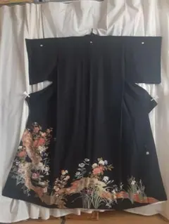 黒留袖 花柄刺繍 着物