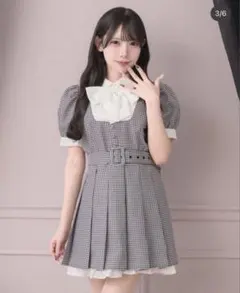 pium ネクタイ付きプリーツミニワンピース グレーチェック - メルカリ