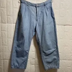 GU ライトデニムカーブタックアンクルパンツ　Ｌサイズ　ブルー　ライトオンス