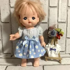 メルちゃんサイズハンドメイド服　フリル袖ワンピースとパンツのセット