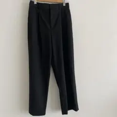 ユニクロ　黒　ブラック　タックワイドパンツ　L 通勤　就活