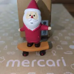 ミニチュア　concombre【スケボーサンタ】