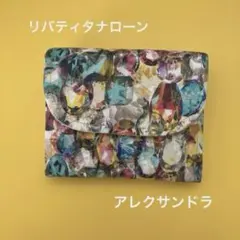 お札を折らずに入れるミニ財布　ハンドメイド