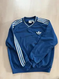 vネックスウェット