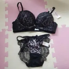 ☆ヒョウ柄 ブラショーツセット　B75M　花柄レースシースルー　ブラック♥