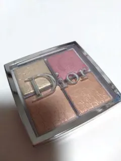 Dior バックステージ ハイライトパウダー 004 ローズゴールド 難あり