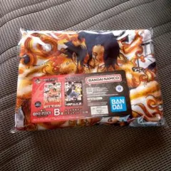 一番くじ　ワンピースカードゲーム　B賞 ブランケット　エース