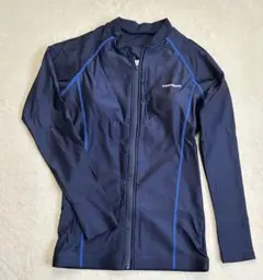 週末セール　150 FOOTMARK ラッシュガード