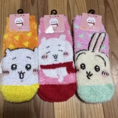 新品未使用⭐︎ちいかわ　靴下　3足セット　２３～２５cmモモ