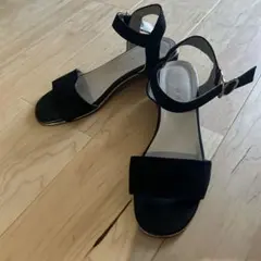 ORiental TRaffic ブラックサンダル　アンクルストラップ　ゴールド