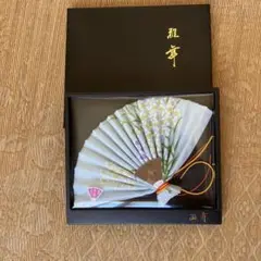 花柄扇子 黒箱入り