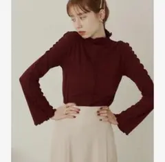 INella ランダムタックメローニットトップス 【川口春奈さん着用