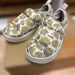 Item thumbnail for item 04bd55c7-86db-4366-aeb4-8ce0272202b7