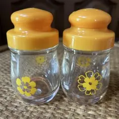 レトロ 花柄 醤油さし 調味料入れ 2個セットのサムネイル