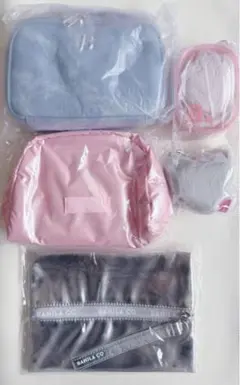 【5点セット】BANILA CO バニラコ ポーチ キーホルダーのサムネイル