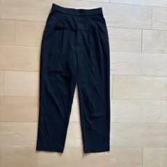 テーパードパンツ　グローバルワーク　黒