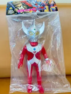 ●ウルトラマン●マルサン●ソフビ人形450●JAL蓄光● 未開封 マルサン ウルトラマン ピンク 蓄光 ソフビ 限定 - メルカリ